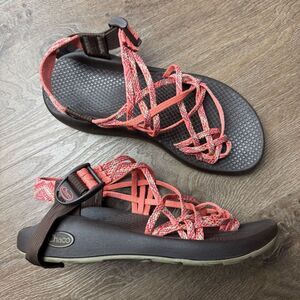 Chaco | ZX3 Women's Strappy Sandals Coral Size 7